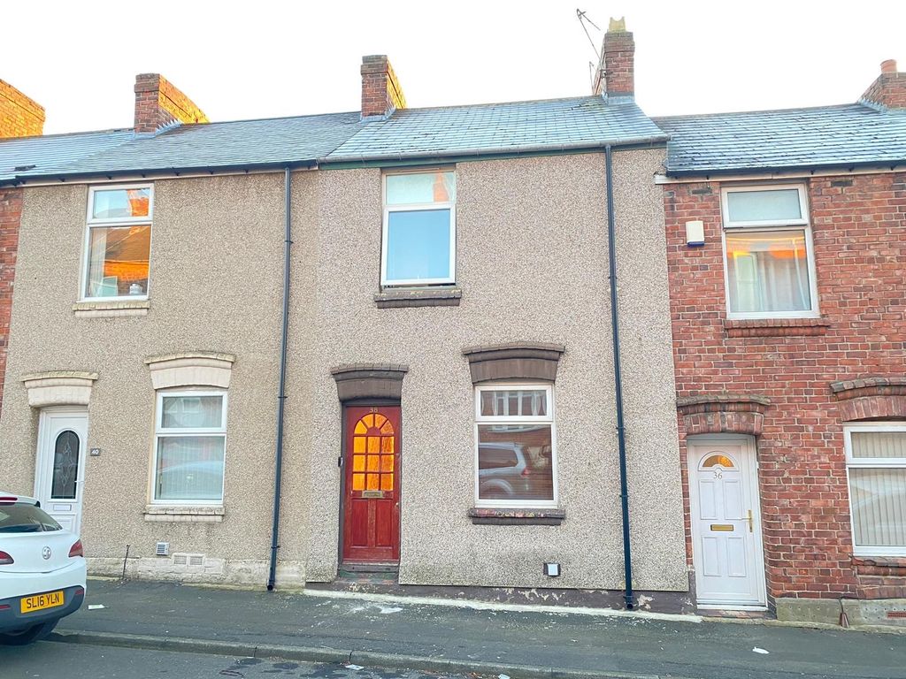 2 bed terraced house to rent in Fullerton Place, Gateshead NE9, £695 pcm