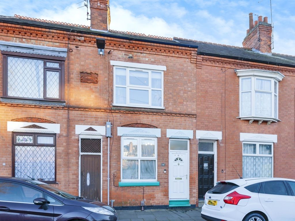 3 bed terraced house for sale in Balfour Street, Leicester LE3, £240,000