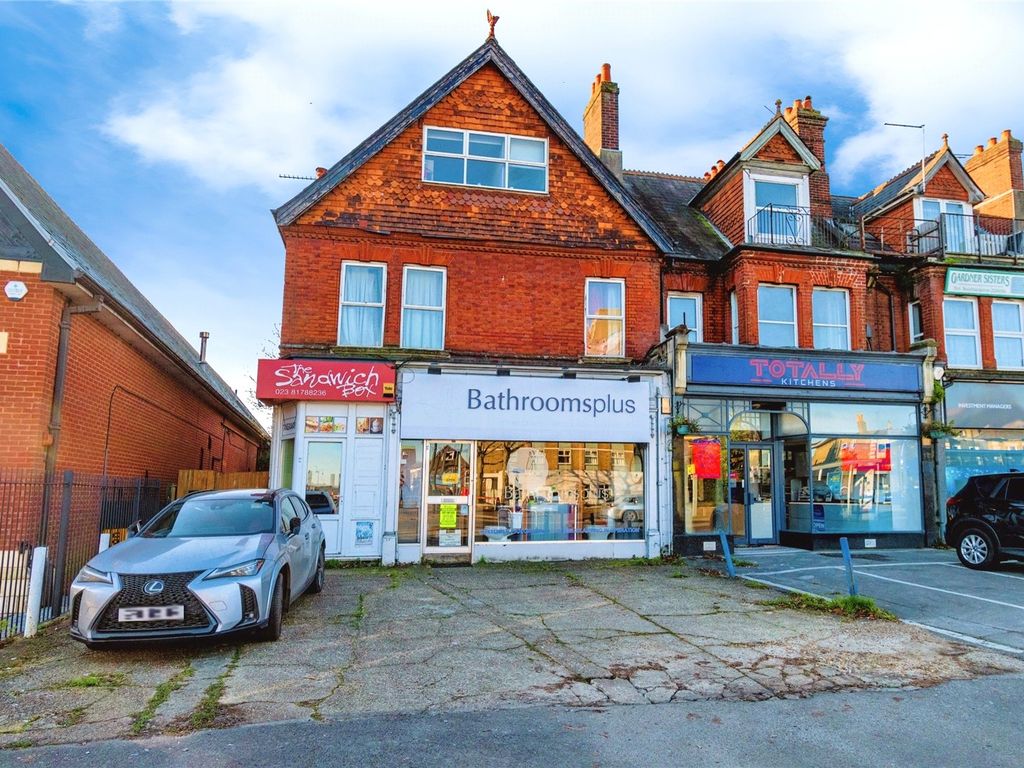 10 bed flat for sale in The Avenue, Southampton, Hampshire SO17, £900,000