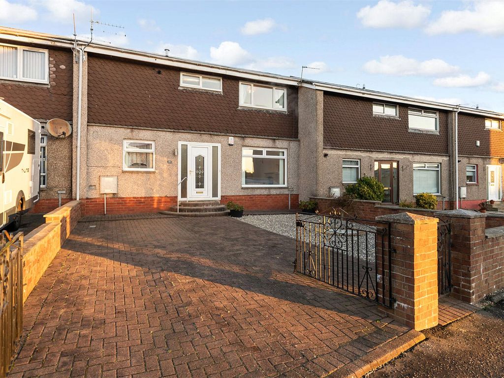 3 bed terraced house for sale in Mackenzie Drive, Kilmarnock, East Ayrshire KA3, £105,000