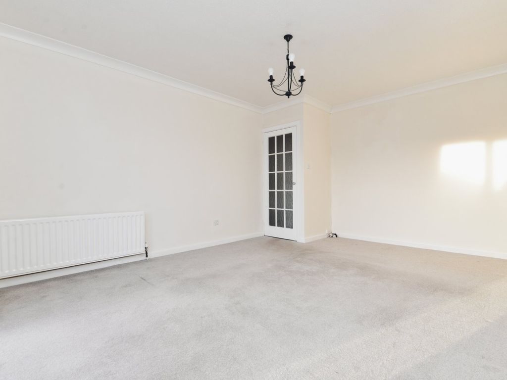 2 bed flat for sale in The Dormers, 97 Lymington Road, New Milton BH25, £252,000
