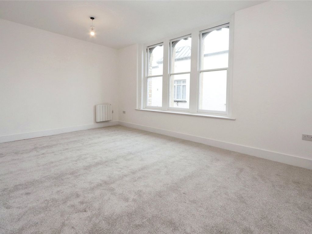 1 bed flat for sale in Joy Street, Barnstaple EX31, £140,000
