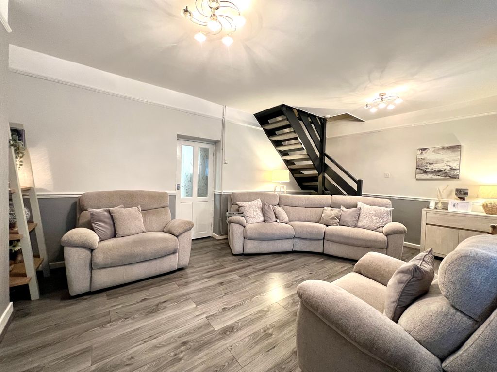3 bed terraced house for sale in Mount Pleasant, Merthyr Vale, Merthyr Tydfil CF48, £135,000