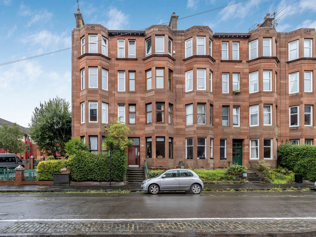 1 bed flat for sale in Nairn Street, Glasgow G3, £106,000