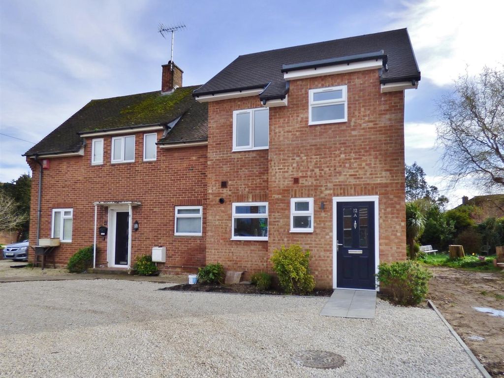 3 bed semi-detached house to rent in Wick Farm Road, Wick, Littlehampton BN17, £1,375 pcm