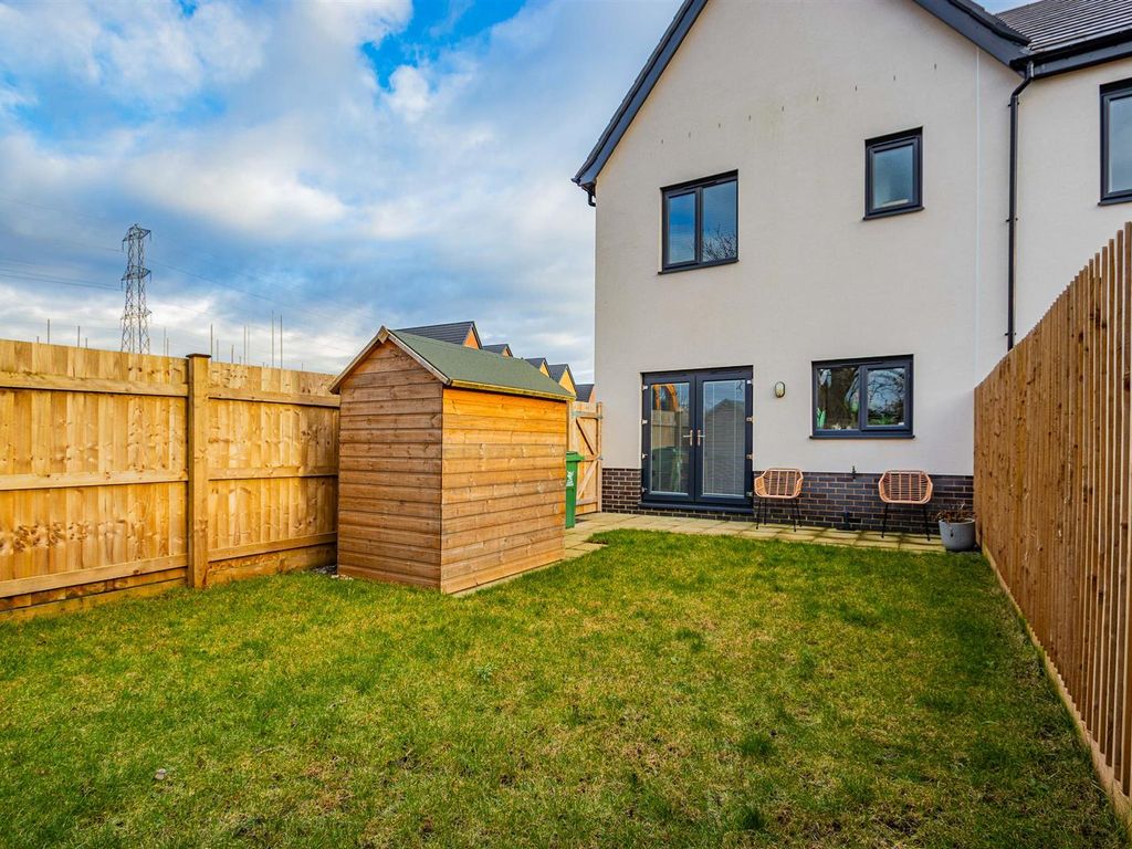 3 bed property for sale in Heol Cynwrig, Cardiff CF5, £360,000