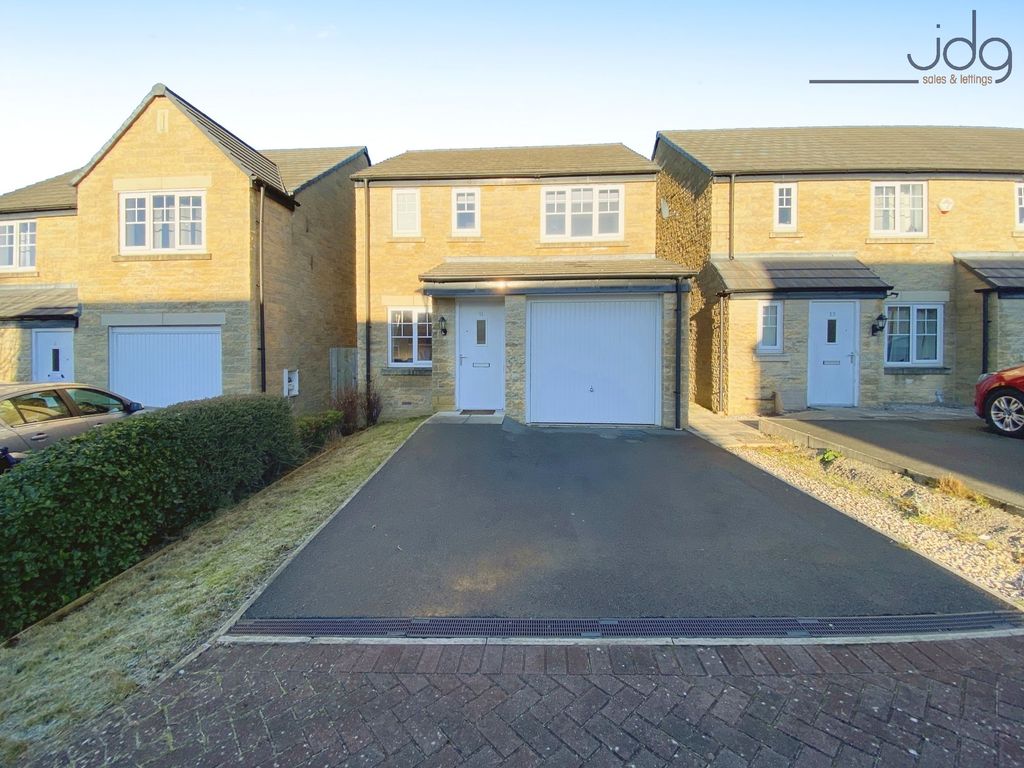 3 bed detached house to rent in Laund Gardens, Galgate LA2, £1,250 pcm