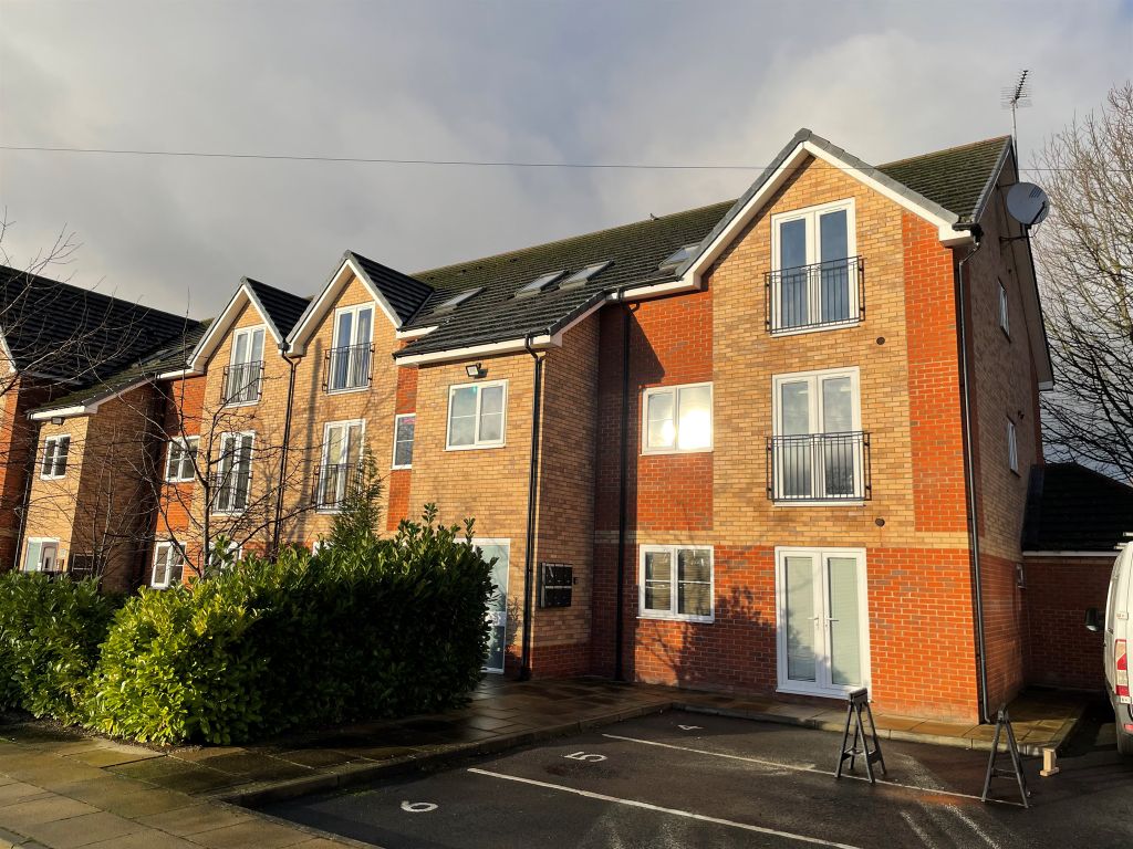 2 bed flat for sale in Martinet Road, Thornaby, Stockton-On-Tees TS17, £65,000