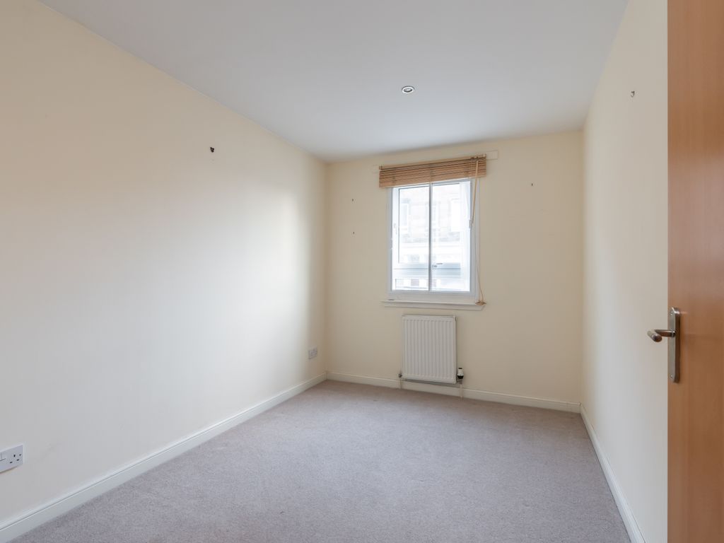 2 bed flat for sale in 163/3 Easter Road, Edinburgh EH7, £235,000