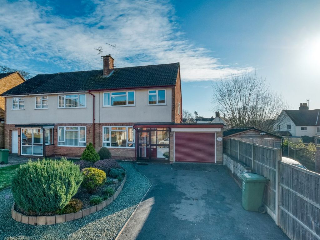 3 bed semi-detached house for sale in Chapel Road, Astwood Bank, Redditch B96, £290,000