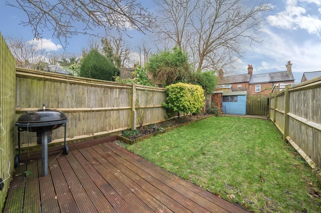 2 bed terraced house for sale in Chesham, Buckinghamshire HP5, £425,000