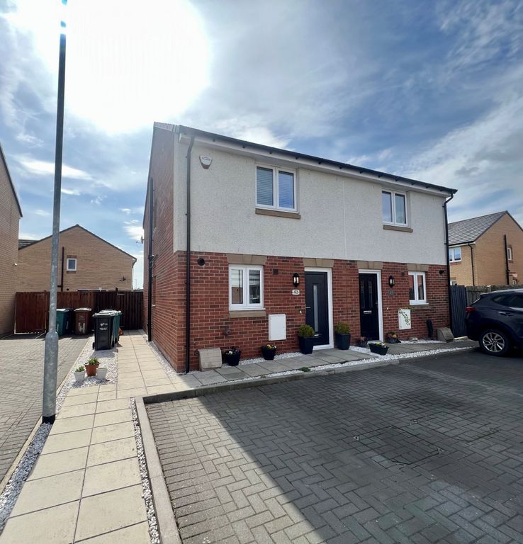 2 bed property for sale in 43 Lindores Drive, Stepps G33, £195,000