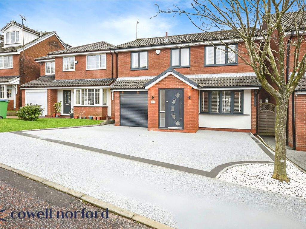 4 bed detached house for sale in Wellbank View, Norden, Rochdale OL12, £400,000