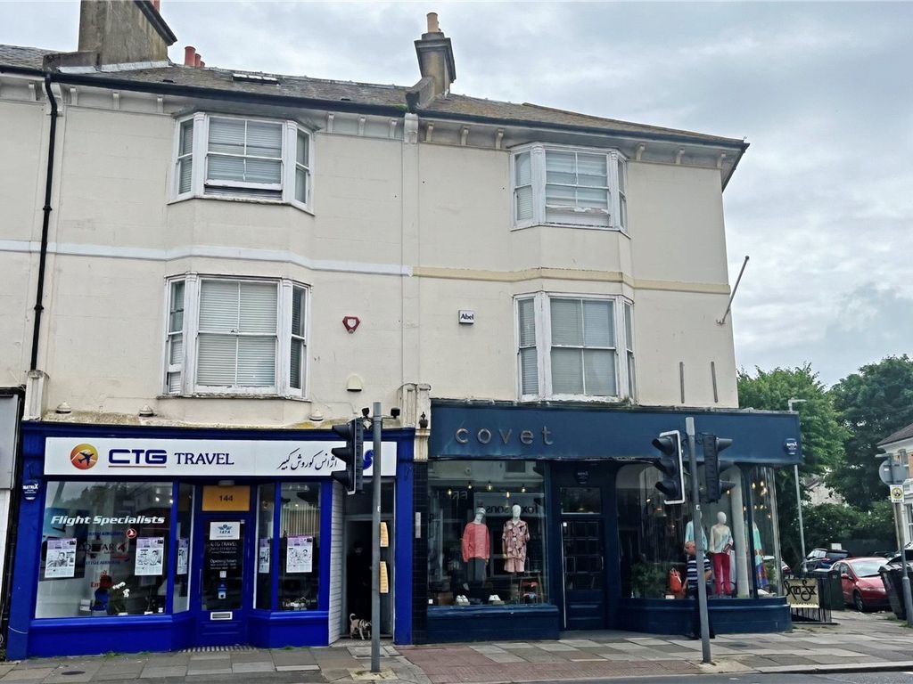 1 bed flat to rent in Church Road, Hove BN3, £1,100 pcm