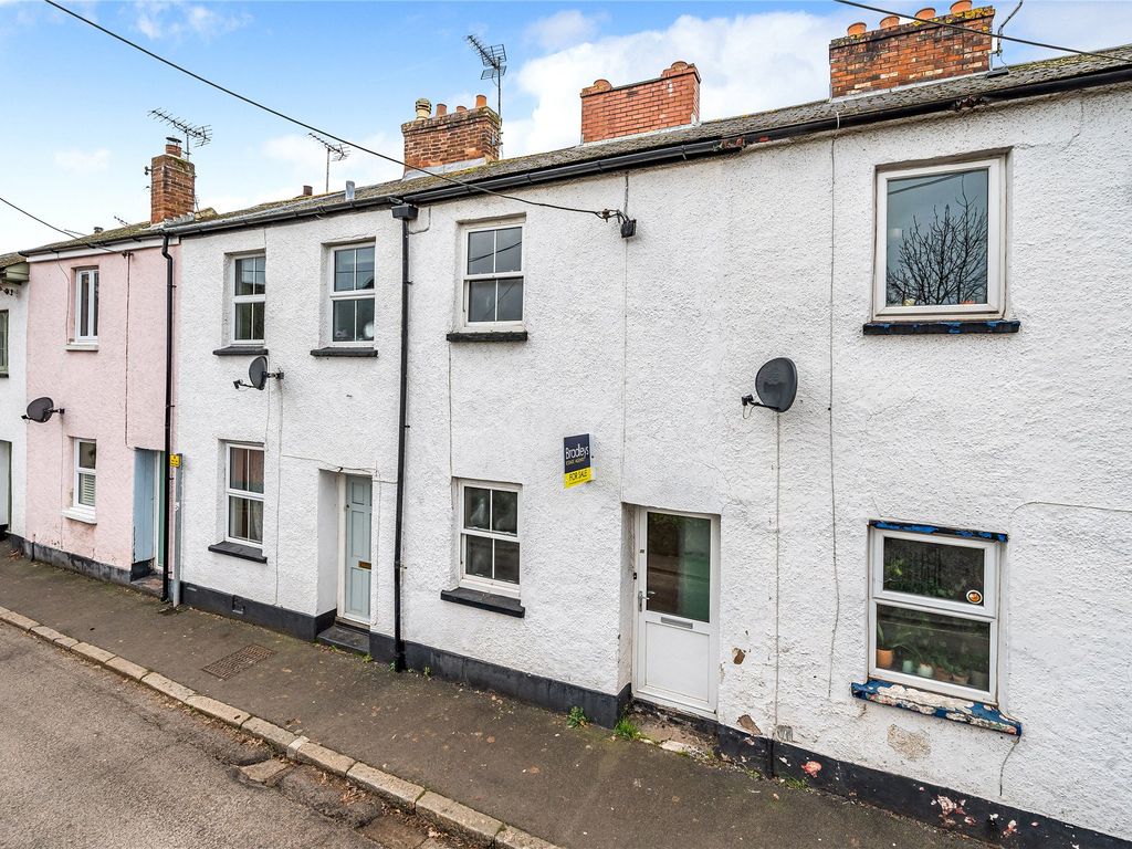 2 bed terraced house for sale in Dean Street, Crediton, Devon EX17, £110,000