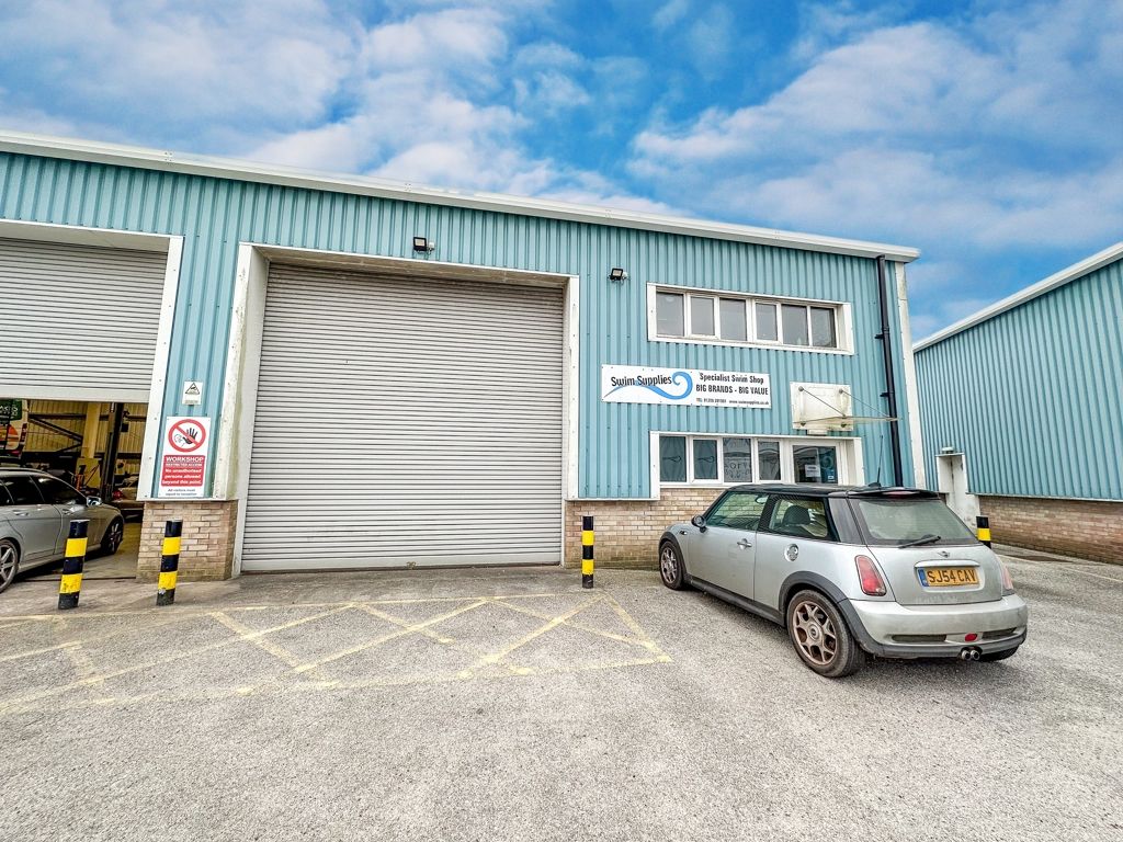 Light industrial to let in C2, Pool Business Park, Dudnance Lane, Pool, Redruth, Cornwall TR15, £16,000 pa