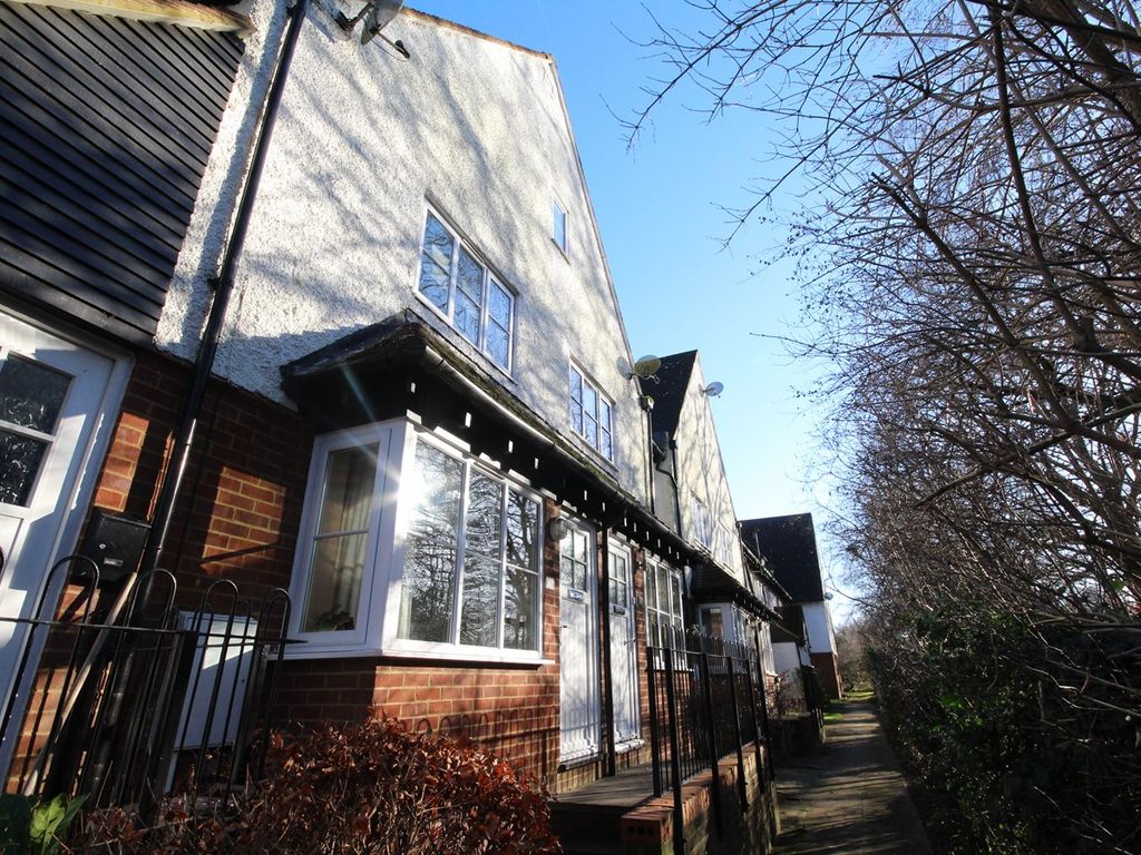 2 bed terraced house for sale in Creamery Court, Letchworth Garden City SG6, £310,000