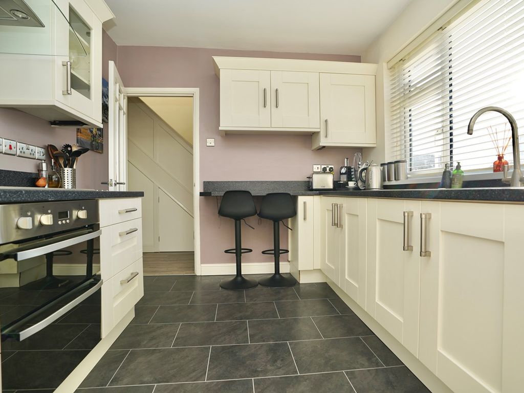 3 bed detached house for sale in Manor Gardens, Buckden, St Neots PE19, £390,000