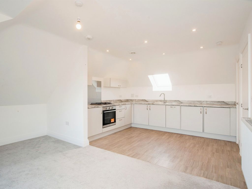 1 bed flat for sale in Zoffany Place, Hemel Hempstead HP2, £127,500