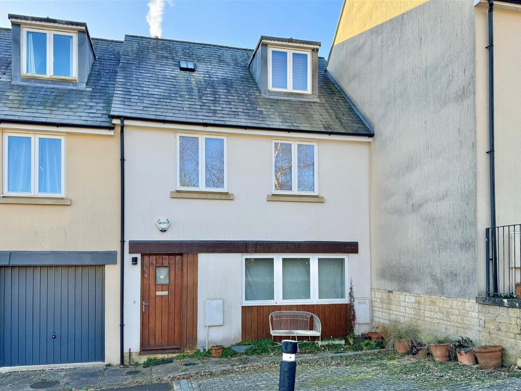 2 bed terraced house for sale in Linen Walk, Bath BA1, £375,000