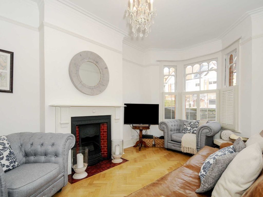 4 bed terraced house to rent in Ashen Grove, London SW19, £3,800 pcm