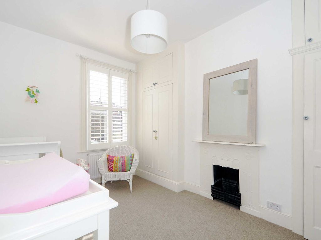 4 bed terraced house to rent in Ashen Grove, London SW19, £3,800 pcm