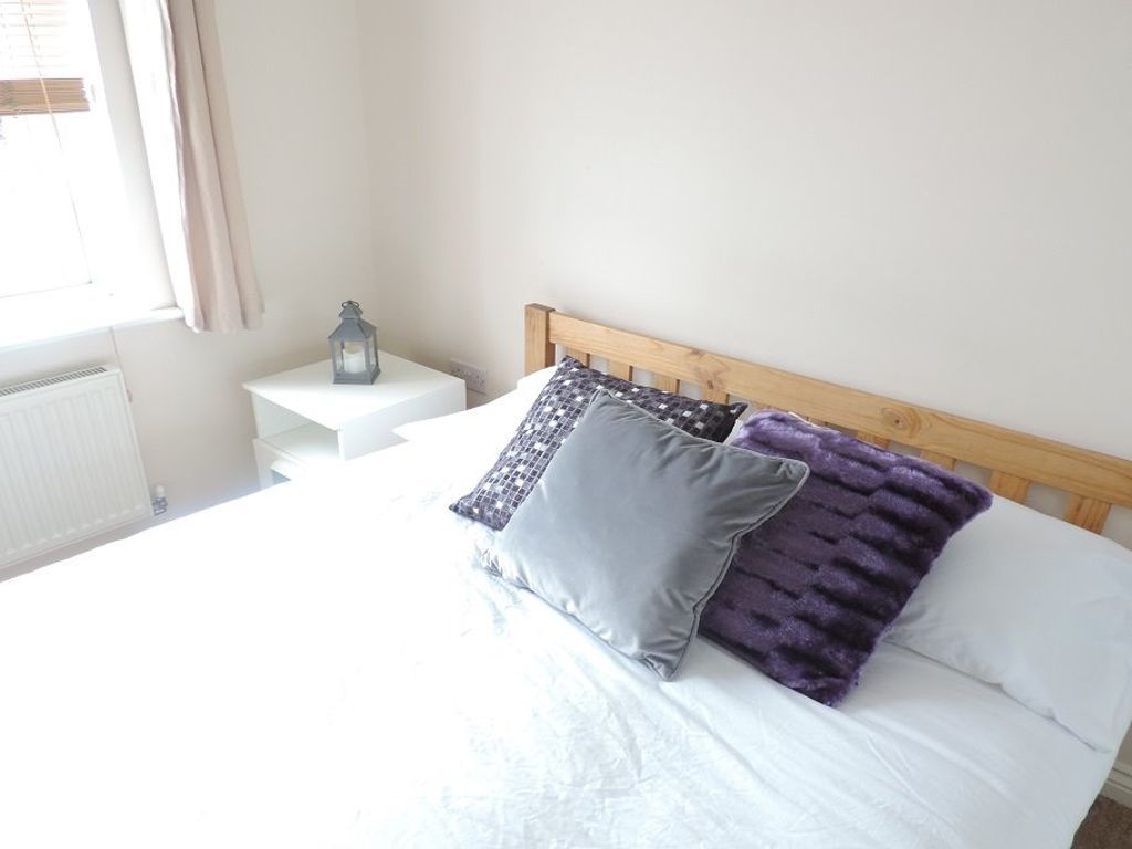 Room to rent in Rm 4, Brickton Road, Peterborough PE7, £585 pcm