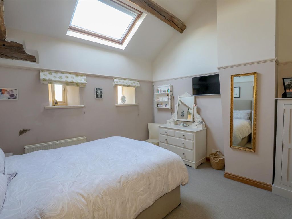 4 bed barn conversion for sale in Balk Lane, Upper Cumberworth, Huddersfield HD8, £425,000
