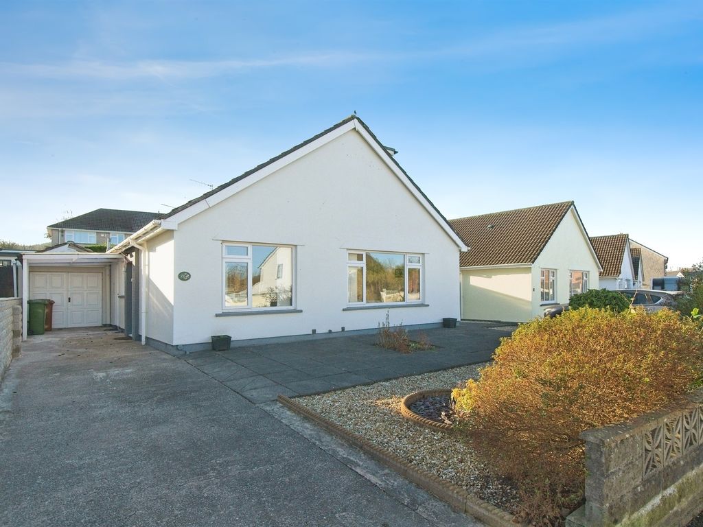 4 bed detached house for sale in Brynau Road, Caerphilly CF83, £330,000