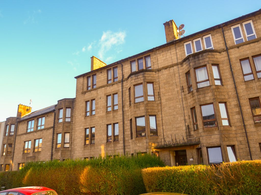 3 bed flat for sale in 2/2 203 Deanston Drive, Shawlands, Glasgow G41, £165,000