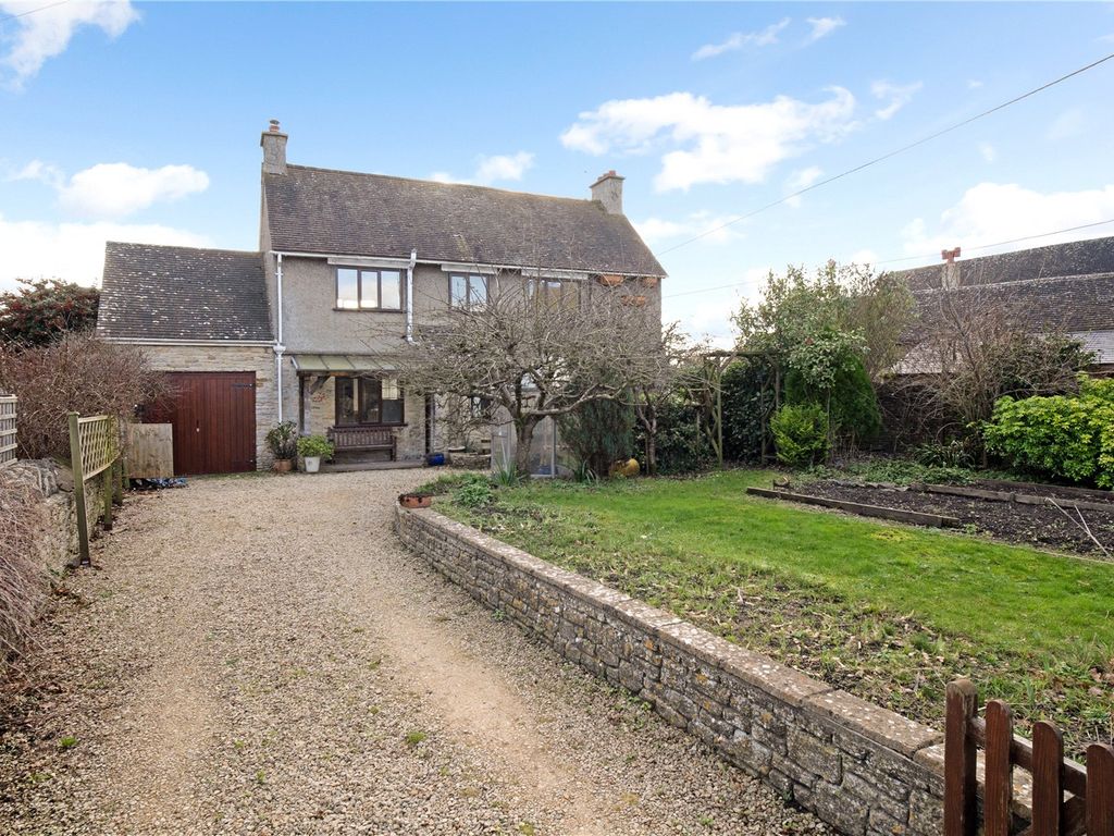 3 bed detached house for sale in Church Walk, Combe, Witney, Oxfordshire OX29, £700,000