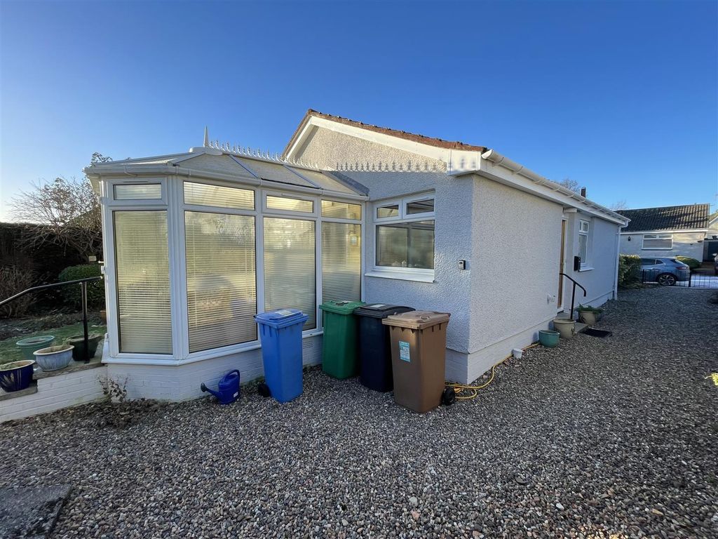 2 bed detached bungalow for sale in Summerhill, Balmullo, St. Andrews KY16, £210,000