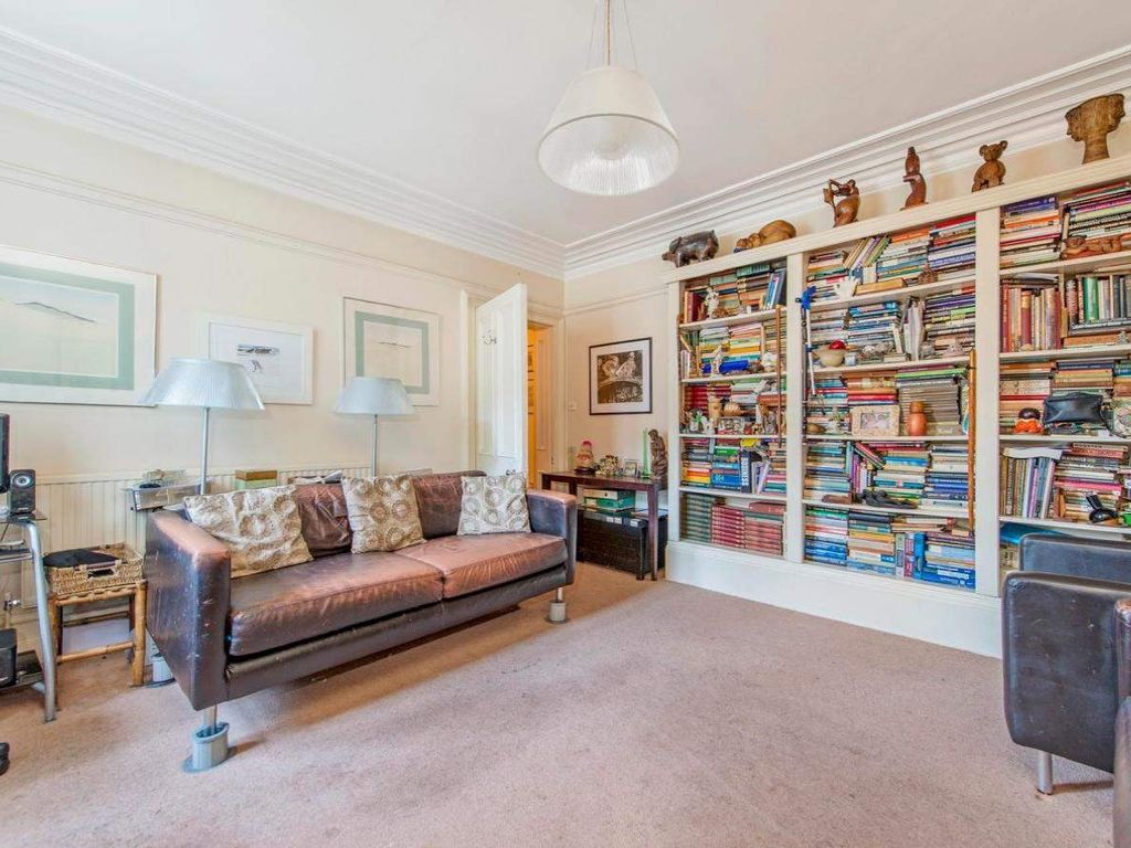 3 bed flat for sale in Southampton Row, London WC1B, £1,100,000