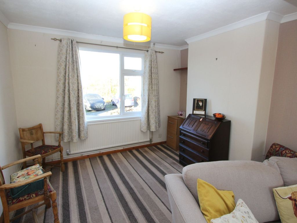 3 bed town house for sale in Seaview Place, Llantwit Major CF61, £325,000