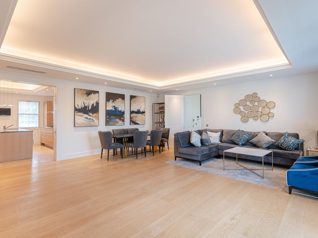 3 bed flat to rent in Park Lane, Mayfair W1K, £15,999 pcm