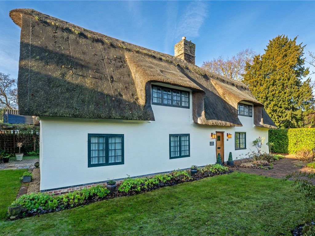 3 bed cottage for sale in High Street, Great Shelford, Cambridge CB22, £1,195,000