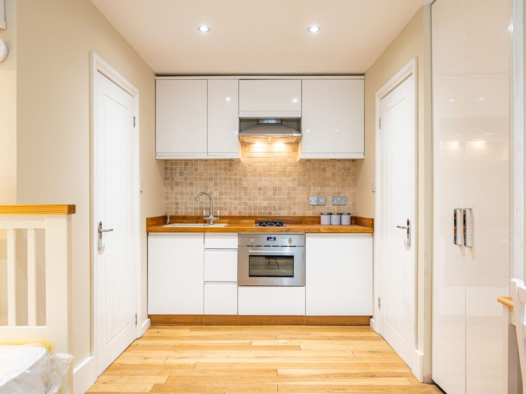 4 bed end terrace house for sale in Hotwell Road, City Of Bristol BS8, £800,000