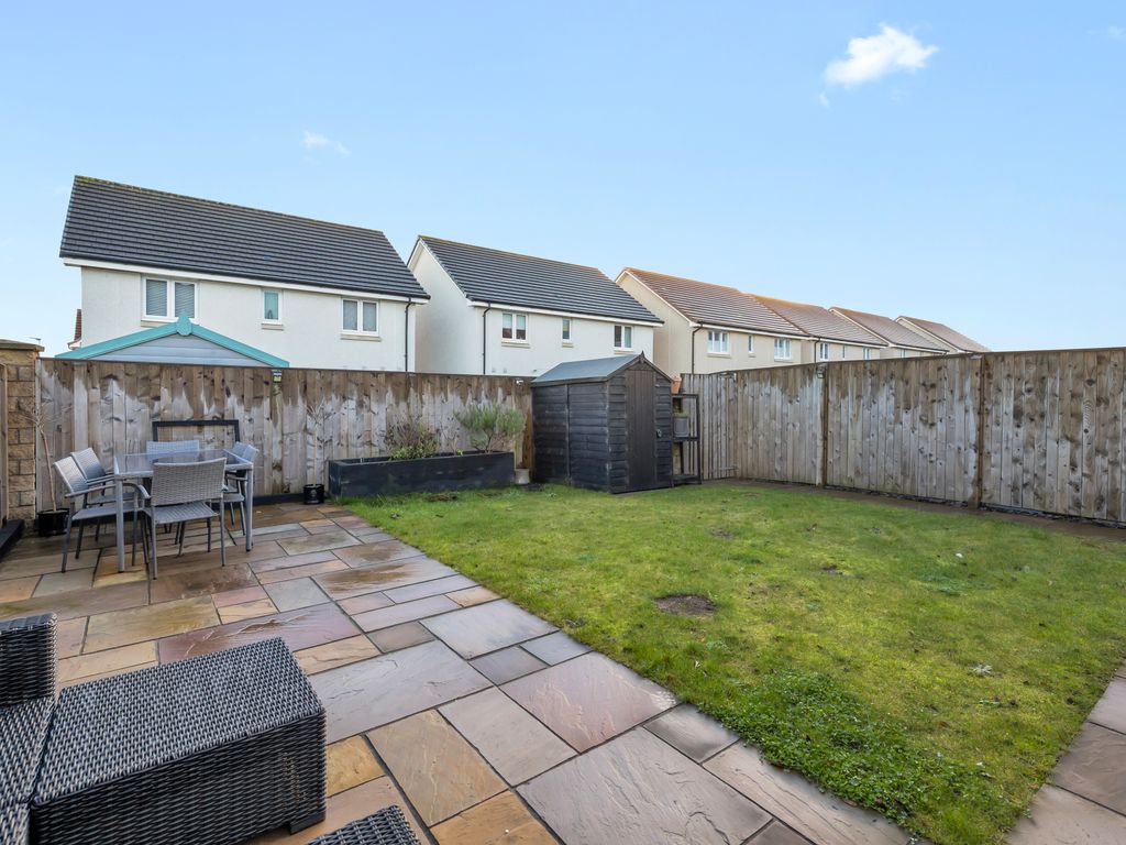 3 bed detached house for sale in 11 Learielaw View, Broxburn EH52, £295,000