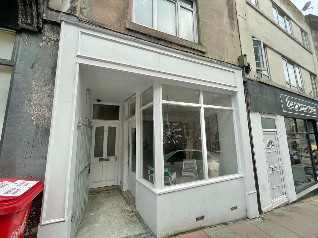 Retail premises to let in Abbey Road, Torquay TQ2, £5,496 pa
