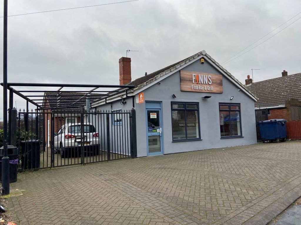 Restaurant/cafe for sale in Finns Fish Bar, 14 Jews Lane, Upper Gornal DY3, £205,000