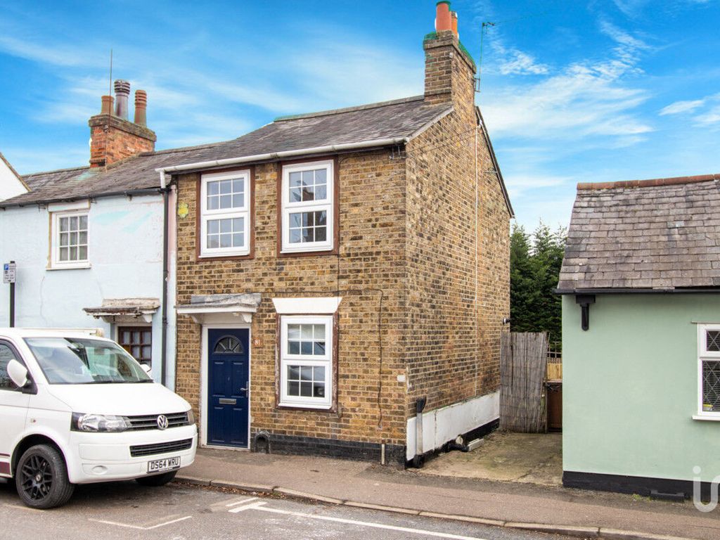 2 bed semi-detached house to rent in Apton Road, Bishop