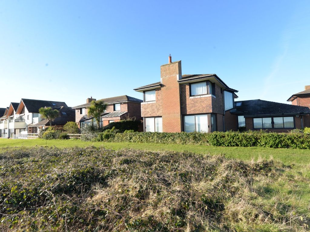 4 bed detached house for sale in Barton Green, Barton On Sea, New Milton, Hampshire BH25, £1,250,000