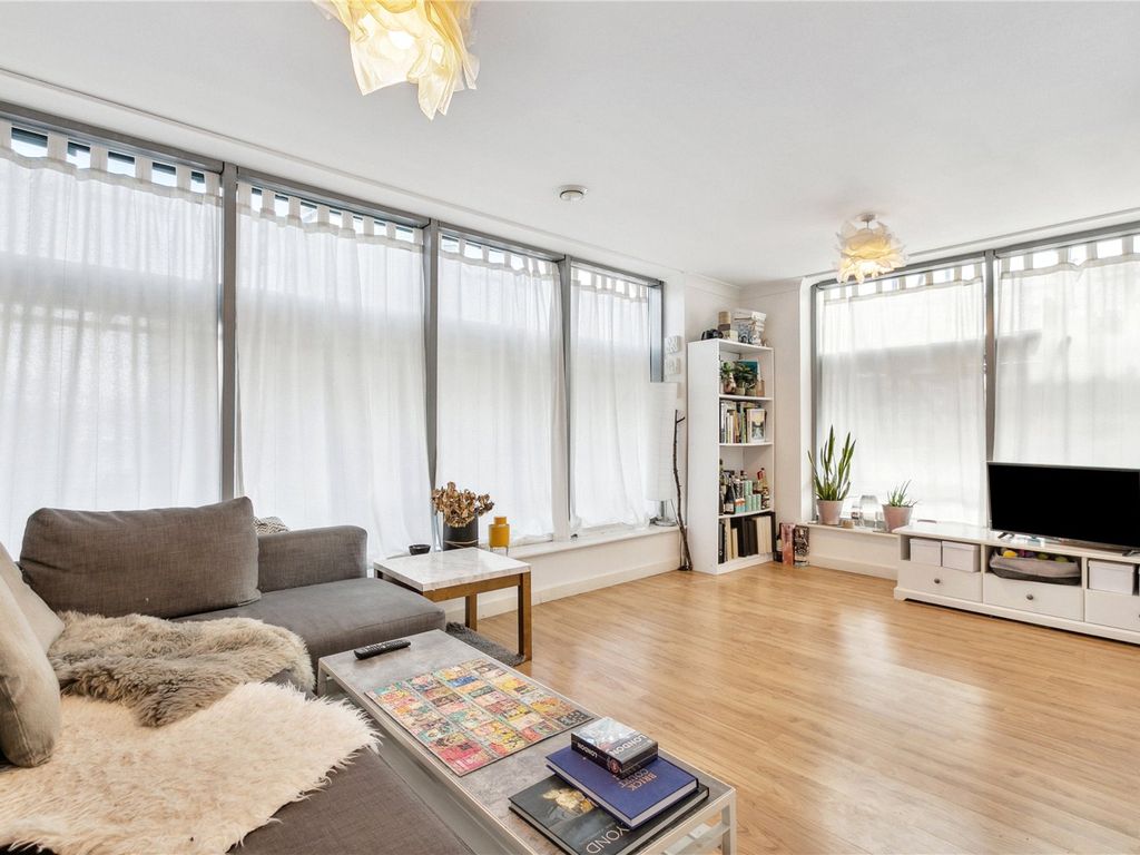 1 bed flat for sale in Kelway House, North End Road W14, £425,000