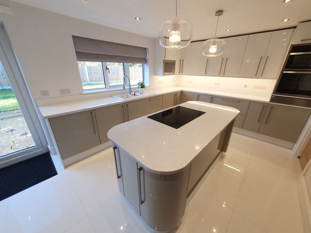 5 bed detached house to rent in Higher Heath, Whitchurch SY13, £1,800 pcm