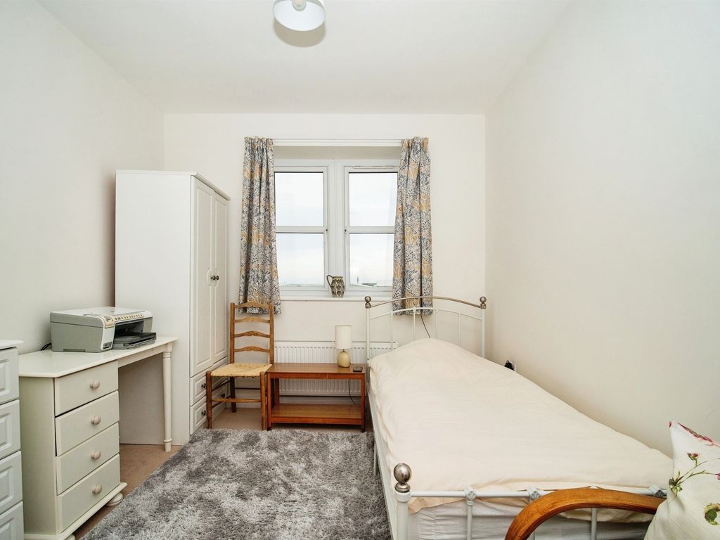1 bed flat for sale in Liberty Road, Portland DT5, £160,000