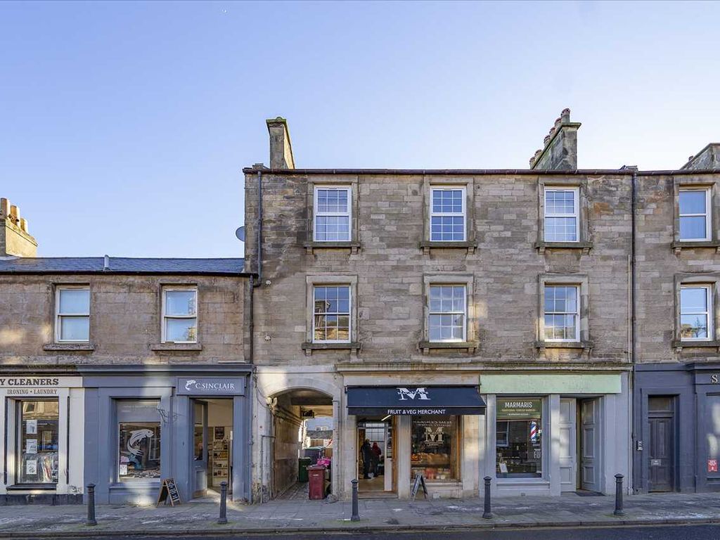 3 bed flat for sale in High Street, Burntisland KY3, £125,000