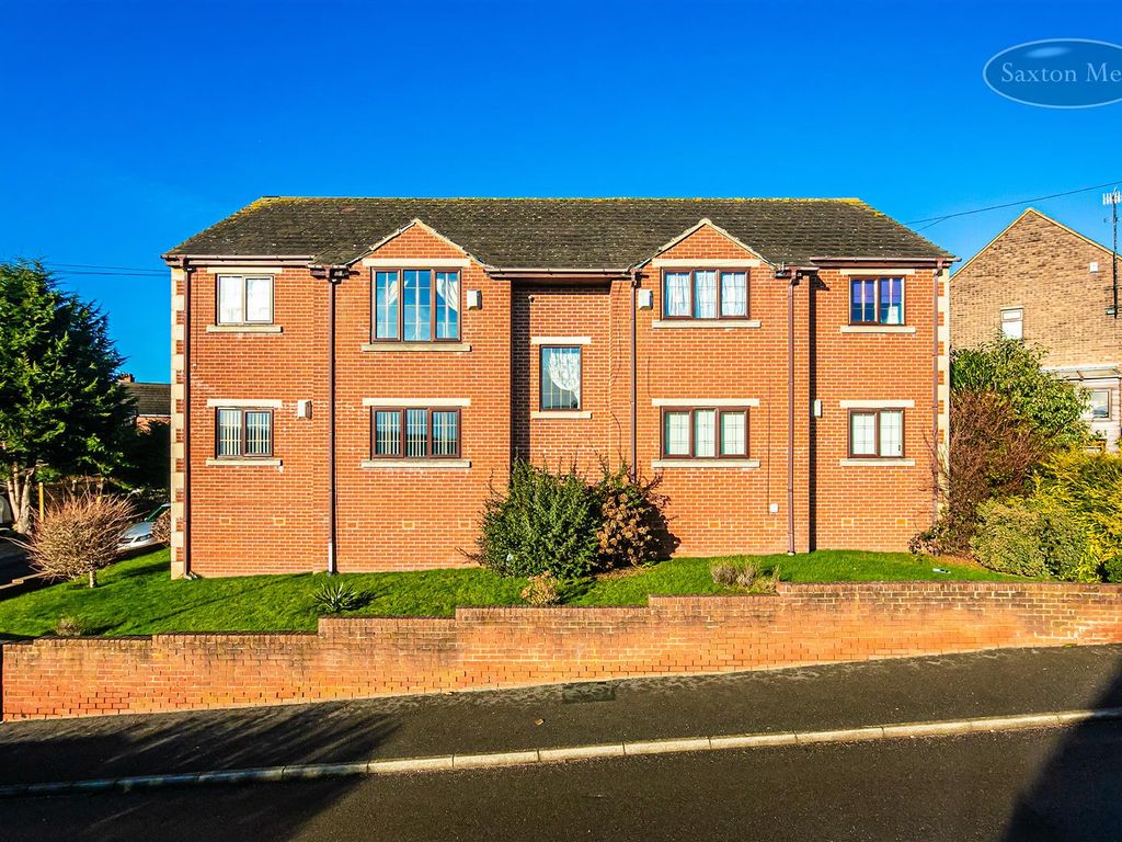 2 bed flat for sale in Off Phillips Road, Loxley, Sheffield S6, £150,000