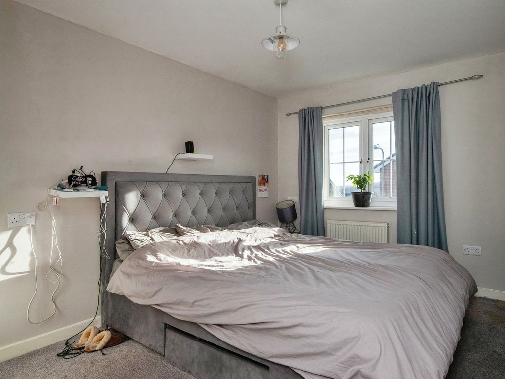 3 bed property for sale in Cyfarthfa Rise, Heolgerrig, Merthyr Tydfil CF48, £237,000