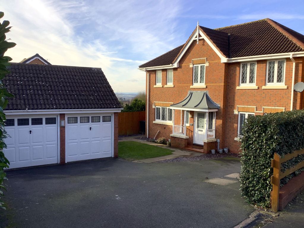 4 bed detached house for sale in Breadsall Close, Bretby On The Hill DE11, £399,950