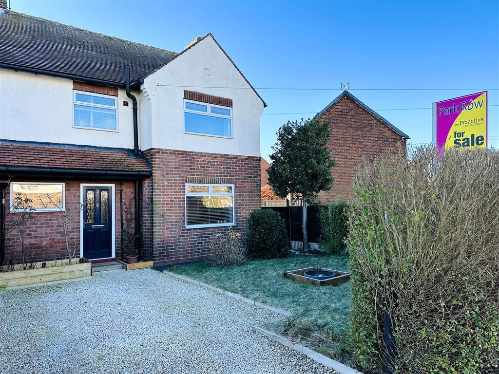 3 bed semi-detached house for sale in Wolsey Avenue, Cawood, Selby YO8, £210,000